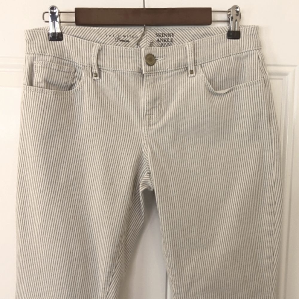 The Limited charcoal gray and white pinstripe 917 skinny ankle pants